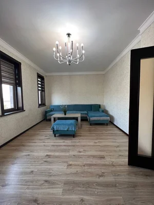 Фото 3 5-комн. квартира в Мирзо-улугбекский р-н Паркентский Макро