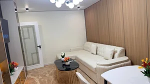 Фото 2 1-комн. квартира в Фархадский