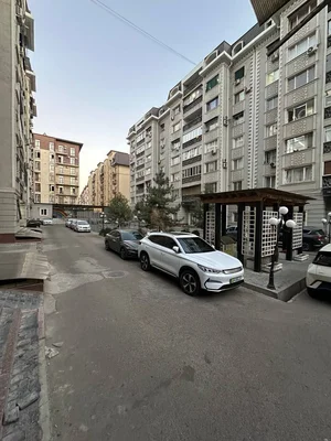 Фото 1 4-комн. квартира в Паркентский