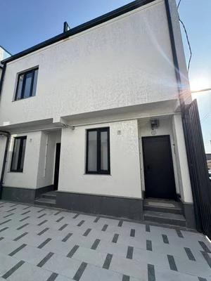 Фото 1 3-комн. Дом в Буюк Ипак Йули