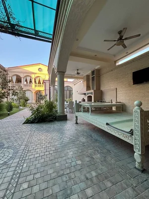 Фото 2 Дом в центре