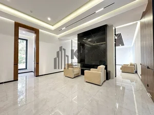 Фото 2 Здание в Мирзо-Улугбекском районе