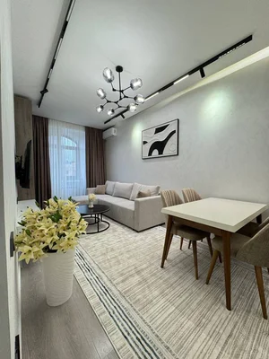 Фото 1 4-комн. квартира в Golden House