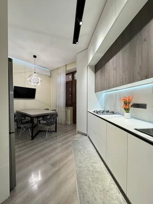 Фото 3 4-комн. квартира в Golden House