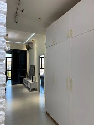 Фото 1 3-комн. квартира в Vek Building