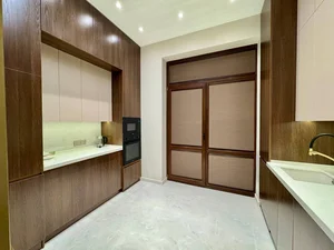 Фото 10 4-комн. квартира в Ц-2,Алайский рынок