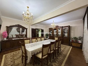 Фото 1 4-комн. квартира в Юунусобод