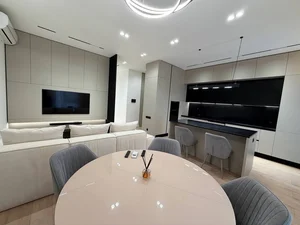 Фото 10 3-комн. квартира в Mirabad Avenue