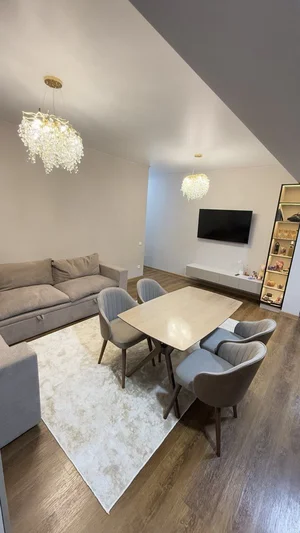 Фото 1 2-комн. квартира в М.Горький