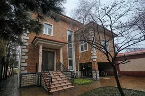 Фото 1 Дом в Мирзо-Улугбекском районе