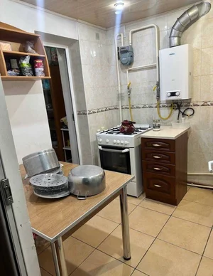 Фото 3 3-комн. квартира в Интерпол