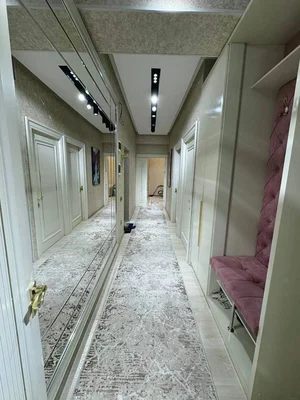 Фото 5 3-комн. квартира в Малика Гостиница