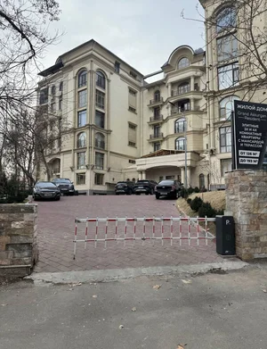 Фото 2 4-комн. квартира в Мирзо-Улугбекском районе