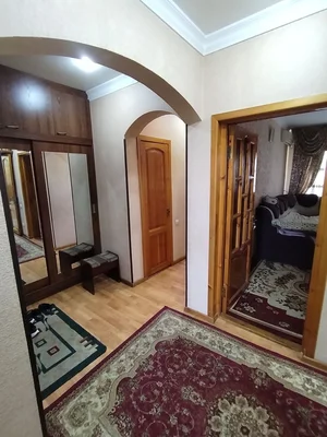 Фото 1 4-комн. квартира в Карасу