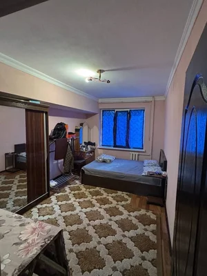 Фото 4 3-комн. квартира в Институт Дипломатии