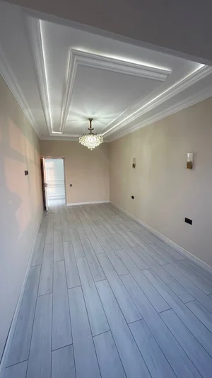 Фото 3 4-комн. квартира в Госпитальный рынок