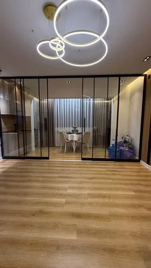 Фото 1 3-комн. квартира в Массив Риёзий