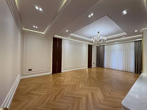 Фото 1 4-комн. квартира в Парк Ашхабад