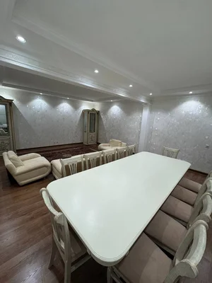 Фото 2 4-комн. квартира в Госпитальный