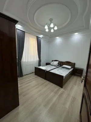 Фото 1 4-комн. квартира в Алмазаре