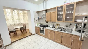 Фото 2 6-комн. квартира в Мирабаде