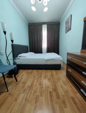 Фото 1 3-комн. квартира в Мирабадском районе