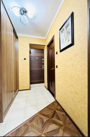 Фото 3 3-комн. квартира в Мирабадском районе