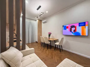 Фото 1 3-комн. квартира в Edison