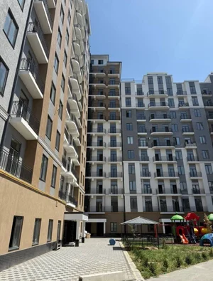 Фото 1 4-комн. квартира в Яшнабаде