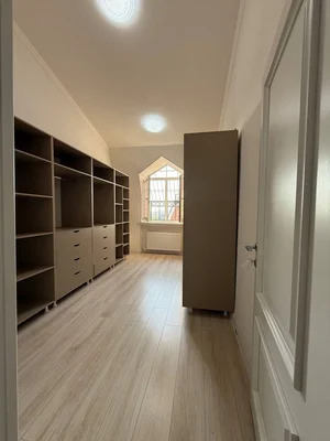 Фото 10 6-комн. квартира в Гринвич