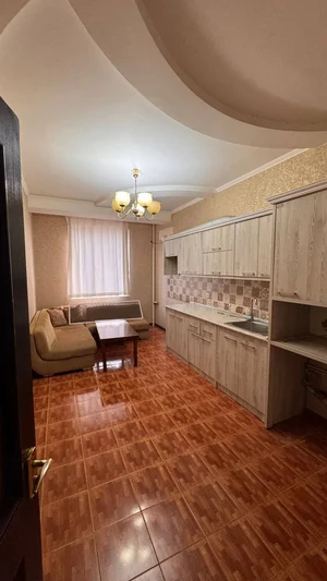 Фото 1 4-комн. квартира в Мирзо-Улугбекском районе