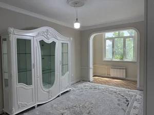 Фото 2 4-комн. квартира в Дока Хлеб