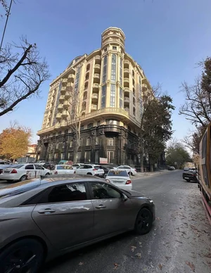 Фото 8 3-комн. квартира в ЖК Камрон Палас