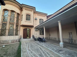 Фото 1 6-комн. дом в Яккасарайском районе