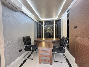 Фото 3 Коммерция в Улица Бобур / Пирамит товер