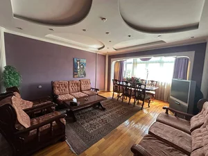 Фото 1 Квартира в Ц-13 Лабзак