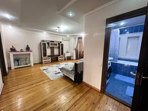 Фото 7 3-комн. квартира в Цум