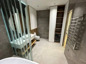 Фото 10 3-комн. квартира в Skyline Towers