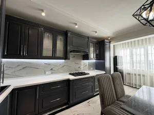 Фото 1 3-комн. квартира в Банковский дом