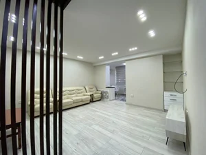 Фото 5 3-комн. квартира в ЦУМе