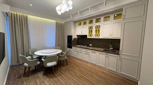 Фото 3 4-комн. квартира в London