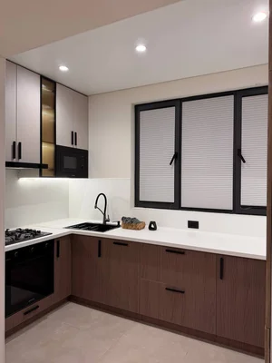 Фото 3 4-комн. квартира в Юнус раджаби