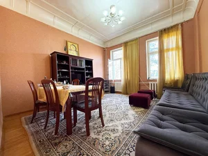 Фото 1 3-комн. квартира в Яккасарайский район