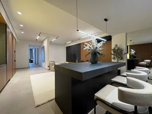 Фото 2 3-комн. квартира в Magic City