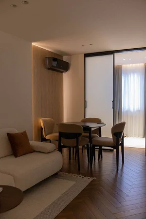 Фото 3 3-комн. квартира в Новомосковская улице