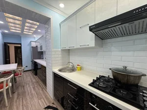 Фото 1 3-комн. квартира в Центр