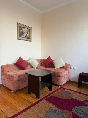 Фото 2 2-комн. квартира в Цветочные ряды