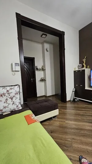 Фото 1 3-комн. квартира в Шота Руставели