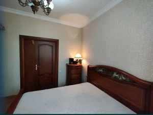 Фото 1 2-комн. квартира в центре