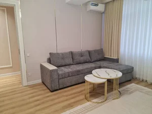 Фото 2 2-комн. квартира в Дагестанская